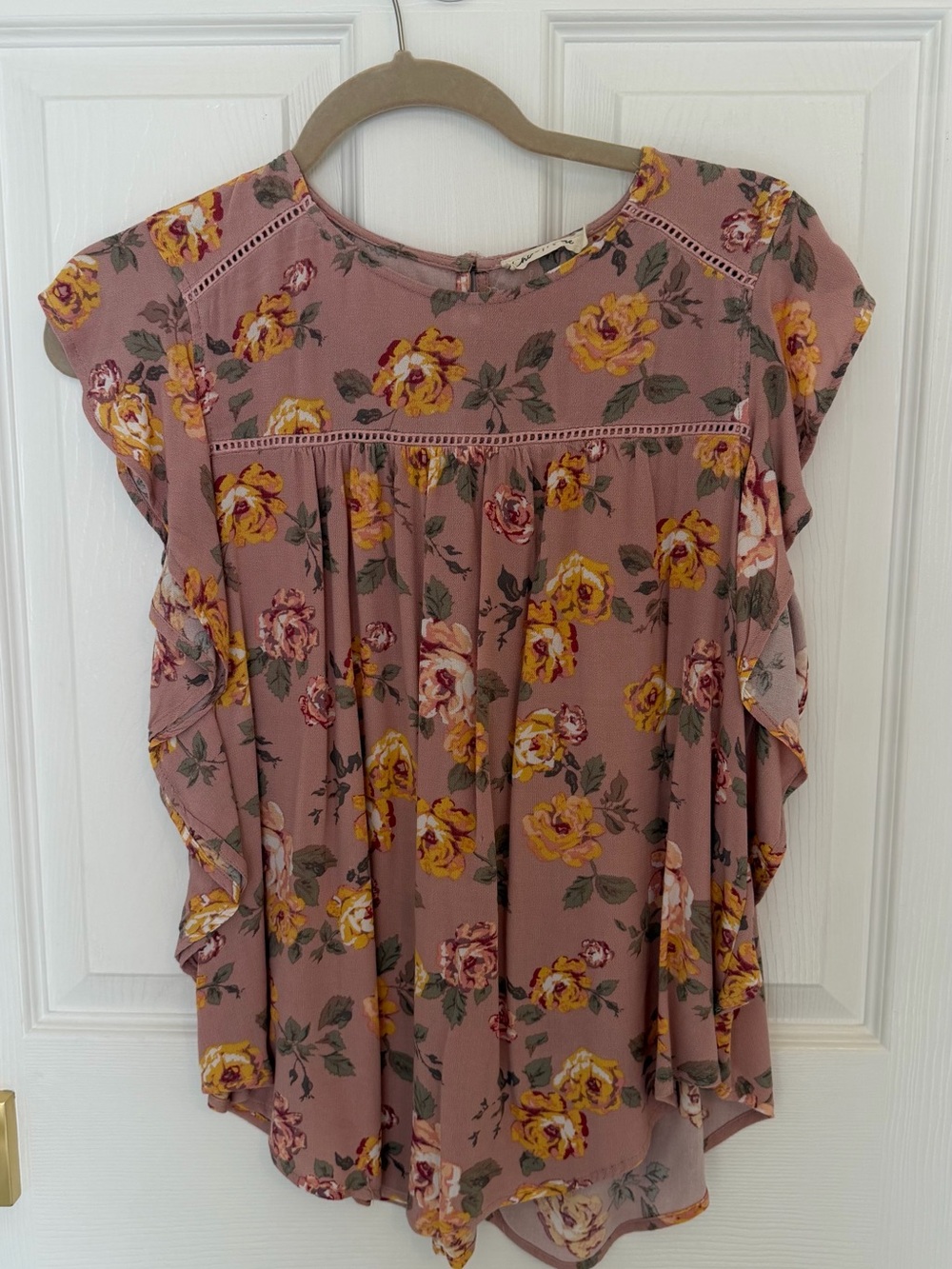 Chloe & Katie Mauve Floral Ruffle Sleeve Blouse